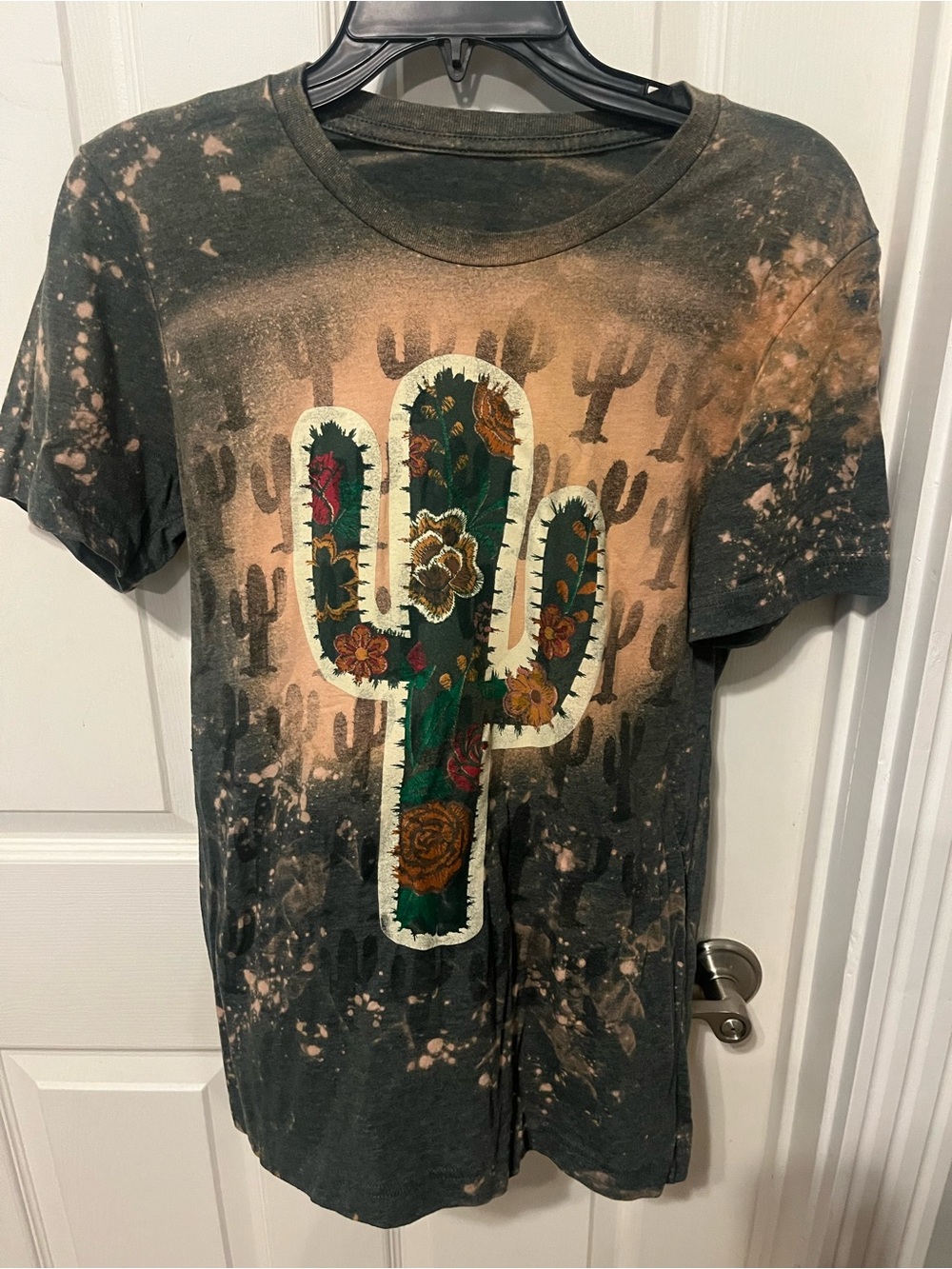 Floral Cactus Graphic Tee - Black/Tan
